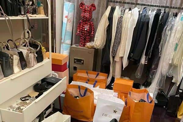大渡口区回收一线品牌衣服